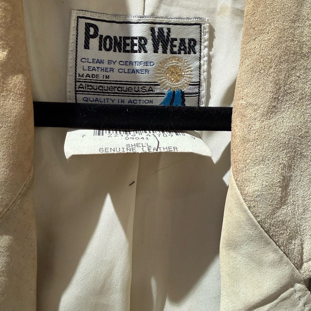 Pioneer Wear Women's Fringe Leather Jacket - Cream and Teal - Picture 3 of 7